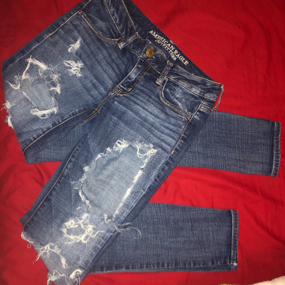 AEO super stretch skinny distressed jegging
